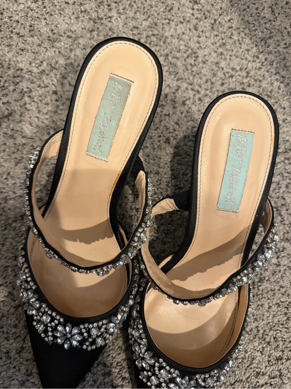 Betsy Johnson Elina Black Pointed Toe Mules - Picture 8 of 8